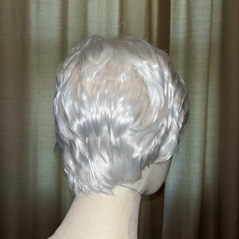 N/A white synthetic